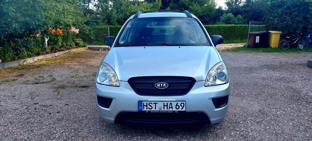 Zdjęcie: 2008 Kia Carens