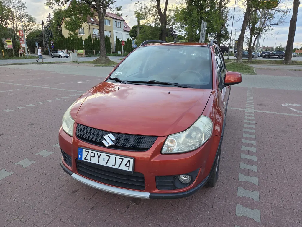 Zdjęcie: 2006 Suzuki SX4