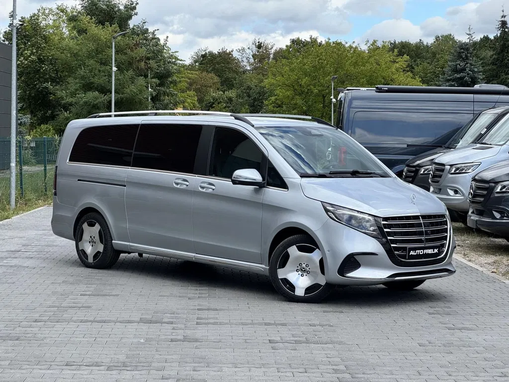 Zdjęcie: 2026 Mercedes-Benz V klasa