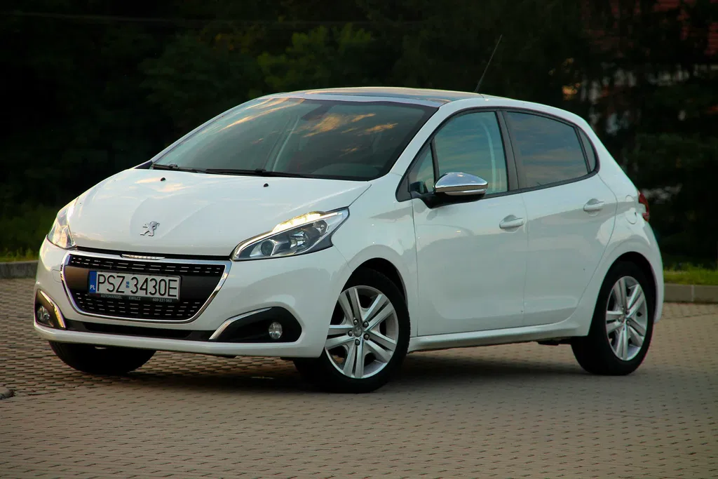 Zdjęcie: 2017 Peugeot 208