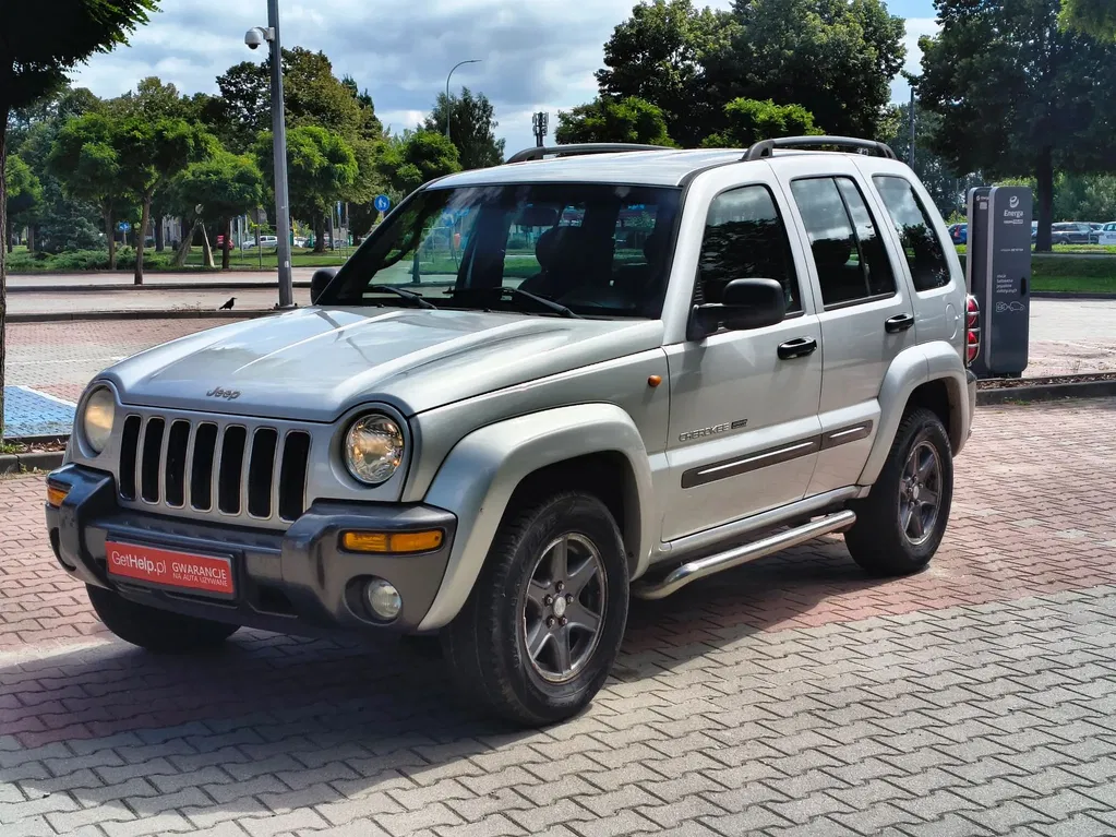 Zdjęcie: 2004 Jeep Cherokee