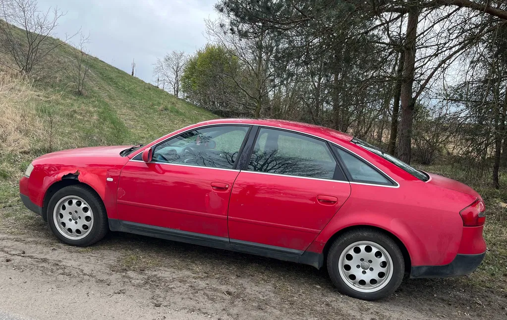 Zdjęcie: 1999 Audi A6 Avant