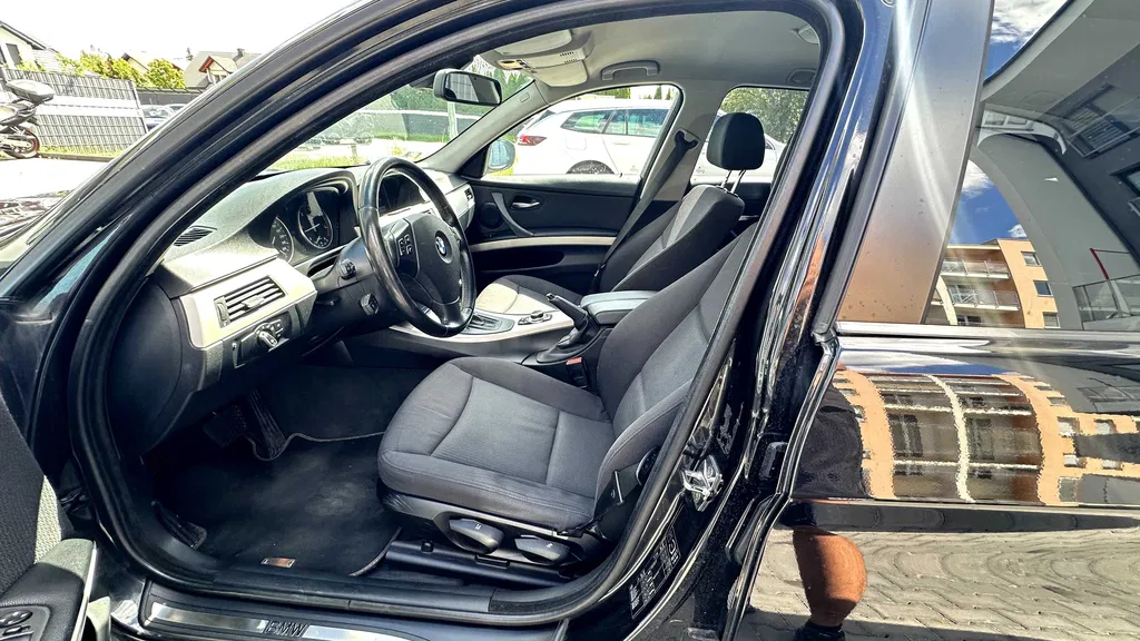Zdjęcie: 2009 BMW Seria 3
