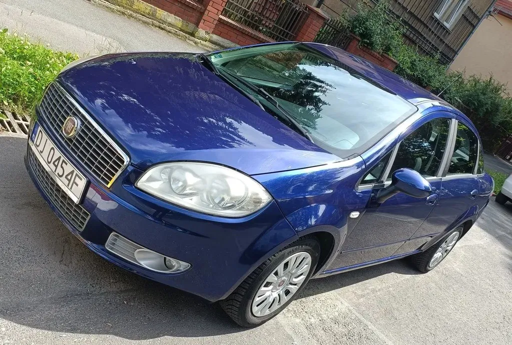 Zdjęcie: 2007 Fiat Linea