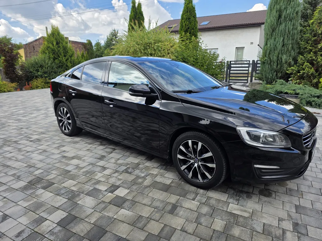 Zdjęcie: 2018 Volvo S60
