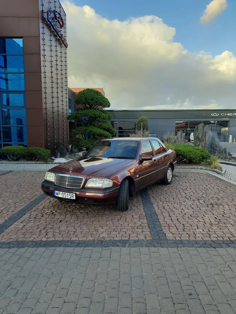Zdjęcie: 1996 Mercedes-Benz C Klasa