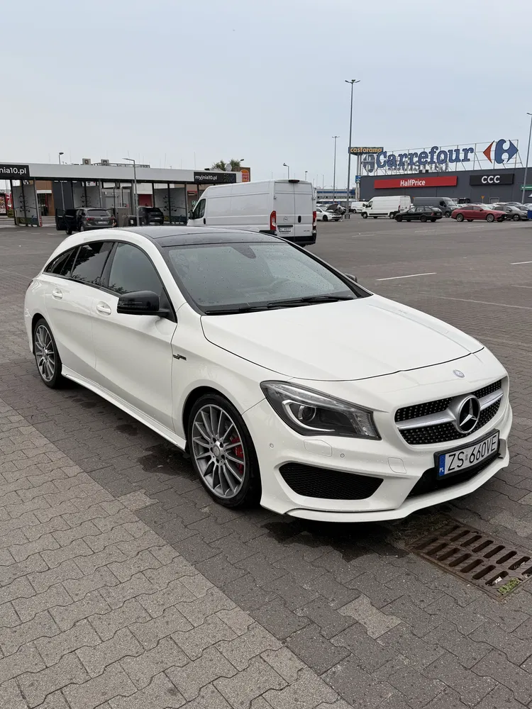 Zdjęcie: 2015 Mercedes-Benz CLA