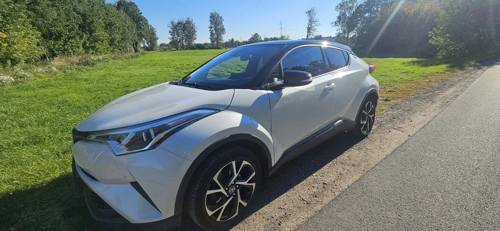 Zdjęcie: 2017 Toyota C-HR