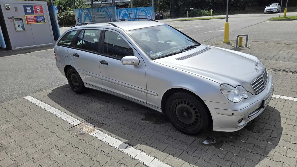 Zdjęcie: 2007 Mercedes-Benz C Klasa