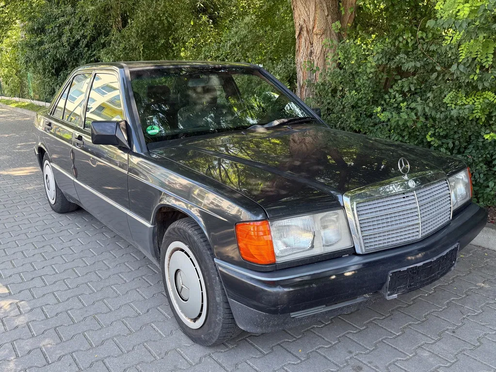 Zdjęcie: 1993 Mercedes-Benz Seria 190