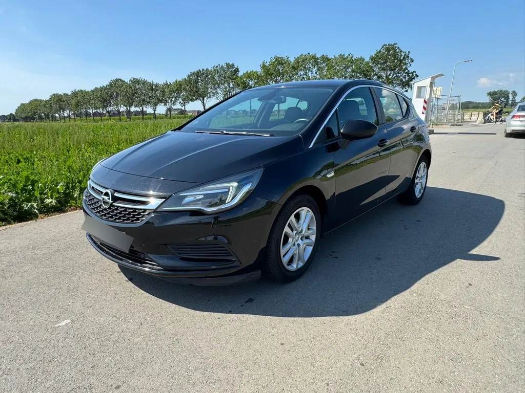 Zdjęcie: 2019 Opel Astra