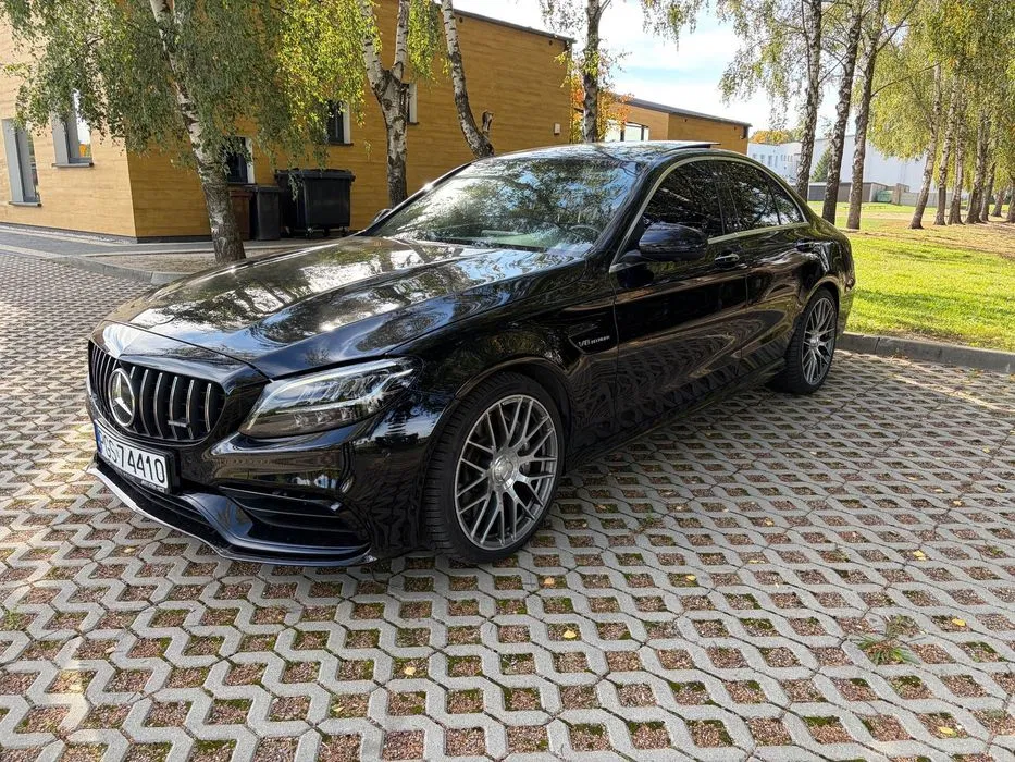 Zdjęcie: 2020 Mercedes-Benz C Klasa