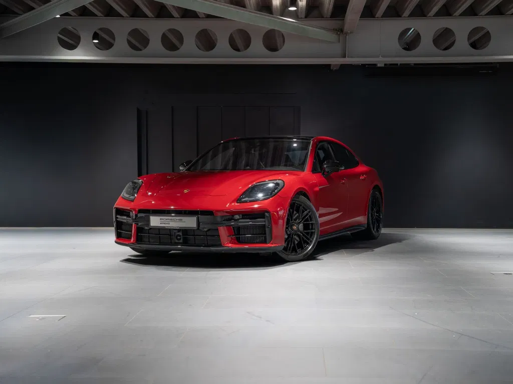 Zdjęcie: 2024 Porsche Panamera