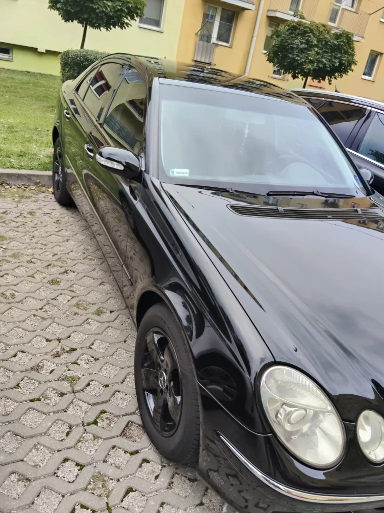 Zdjęcie: 2005 Mercedes-Benz E Klasa