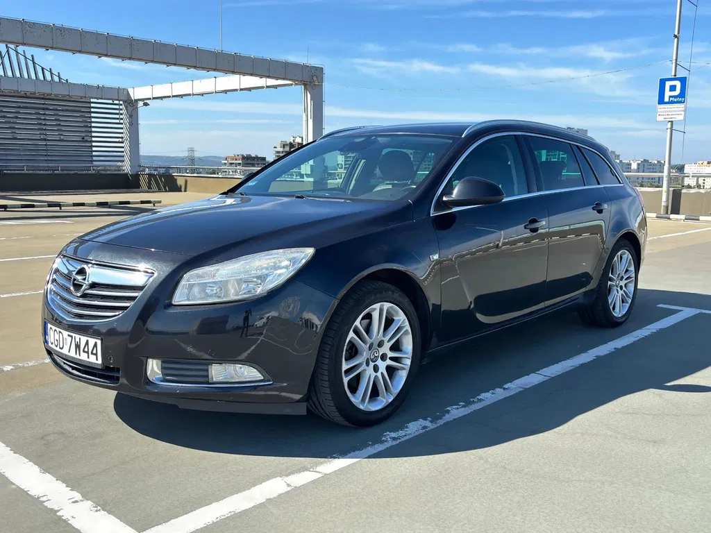 Zdjęcie: 2011 Opel Insignia