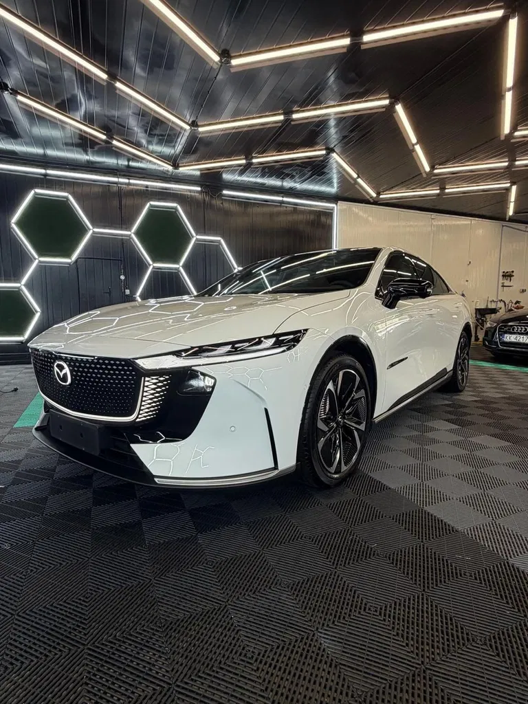 Zdjęcie: 2025 Mazda 6e