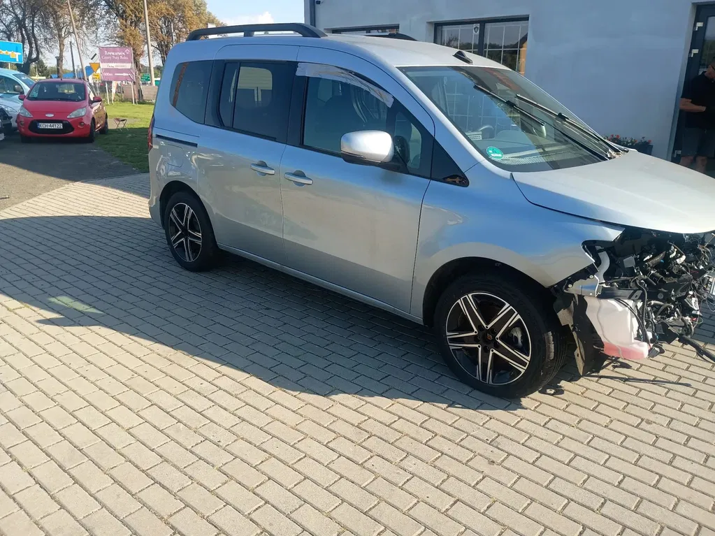 Zdjęcie: 2024 Mercedes-Benz T Klasa