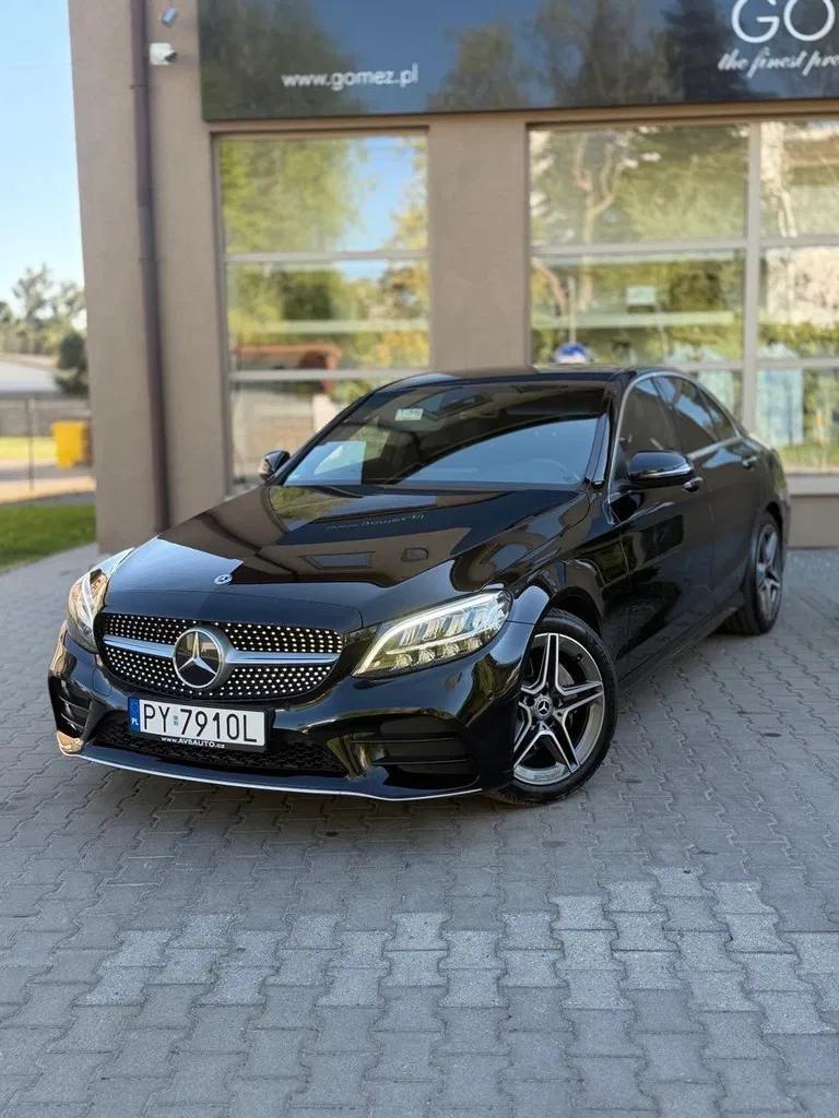 Zdjęcie: 2019 Mercedes-Benz C Klasa