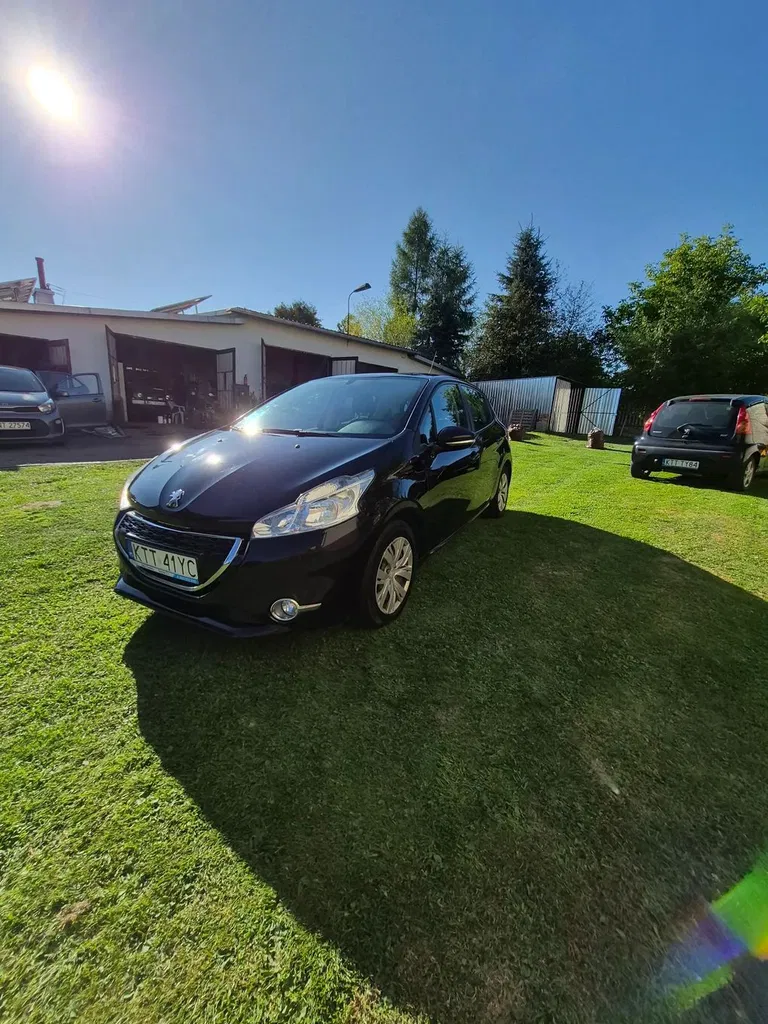 Zdjęcie: 2014 Peugeot 208