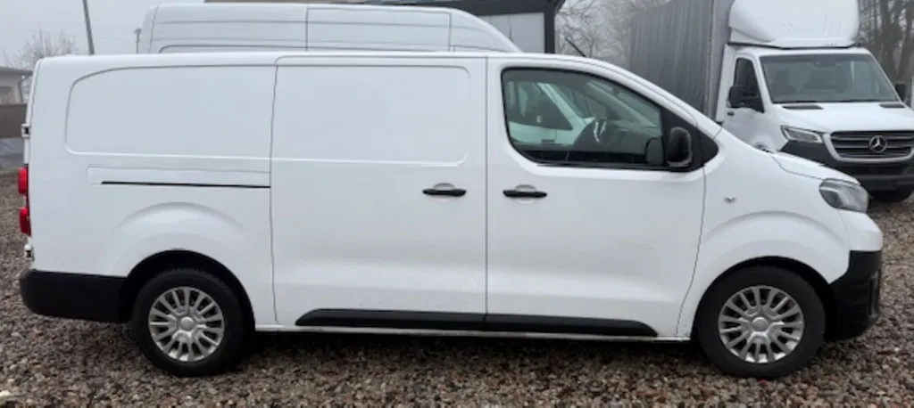 Zdjęcie: 2021 Toyota ProAce