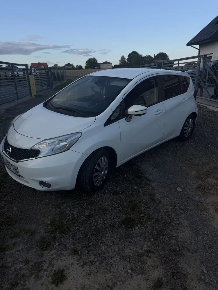 Zdjęcie: 2015 Nissan Note