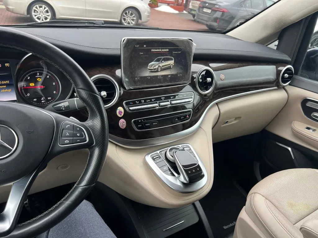 Zdjęcie: 2016 Mercedes-Benz V klasa