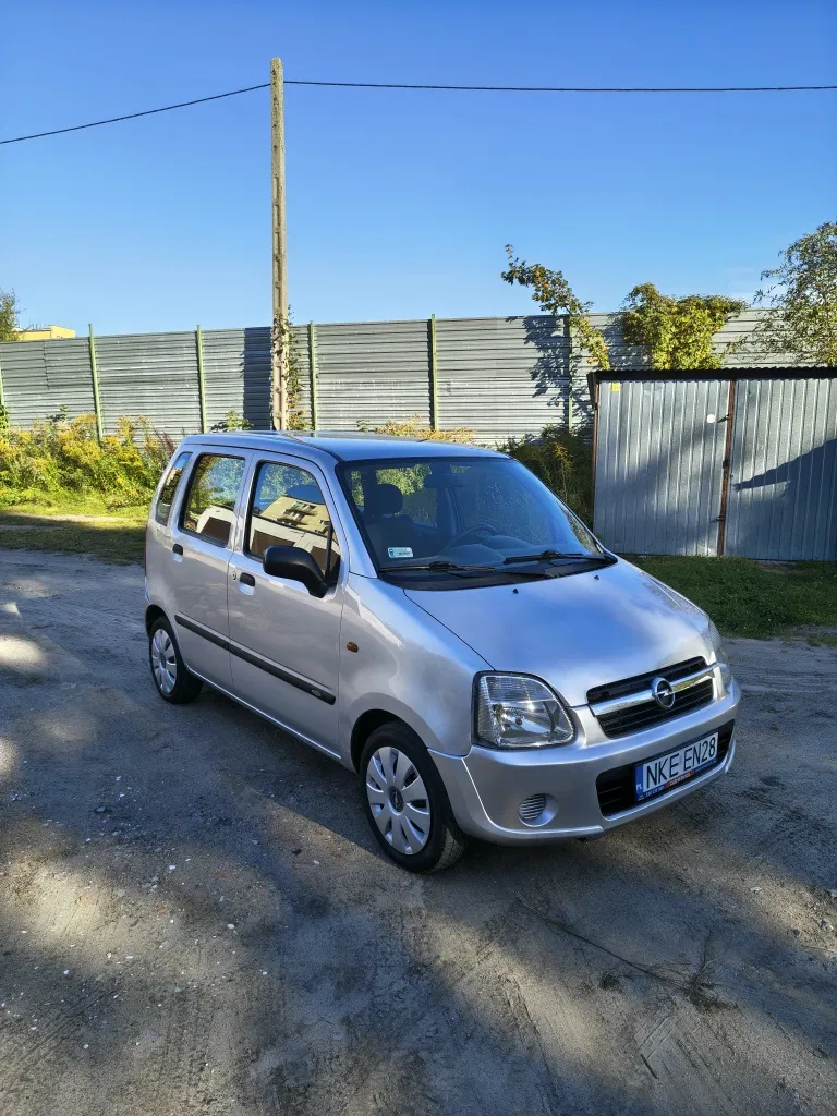Zdjęcie: 2005 Opel Agila