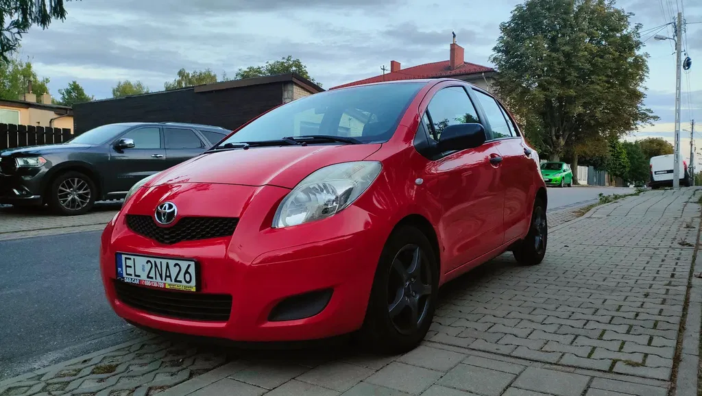 Zdjęcie: 2009 Toyota Yaris