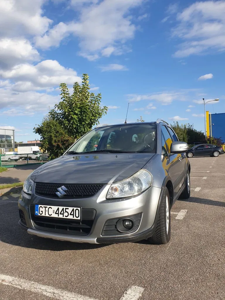 Zdjęcie: 2012 Suzuki SX4