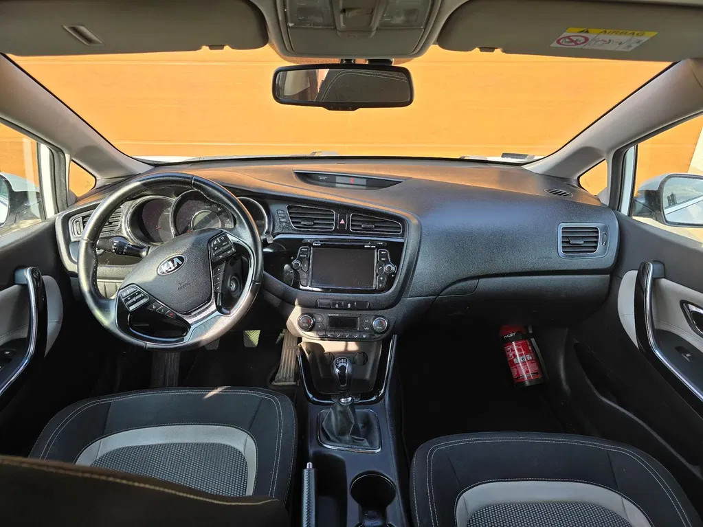 Zdjęcie: 2015 Kia Cee'd