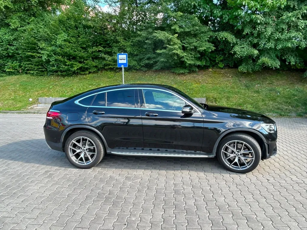 Zdjęcie: 2021 Mercedes-Benz GLC
