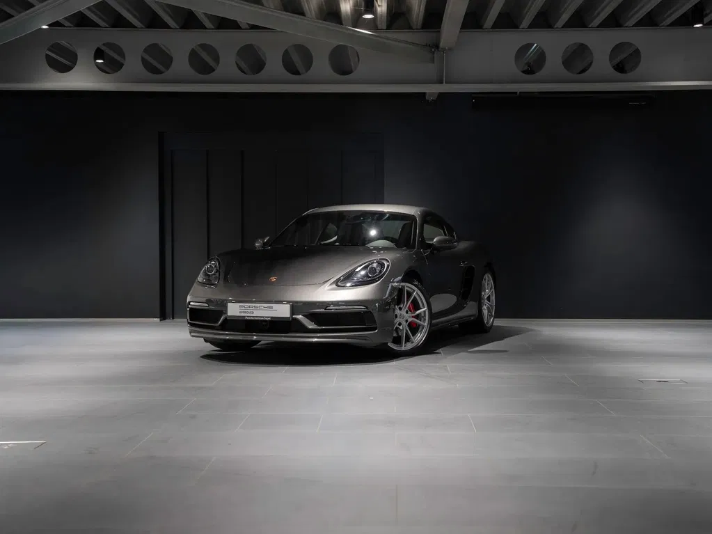 Zdjęcie: 2023 Porsche 718 Cayman