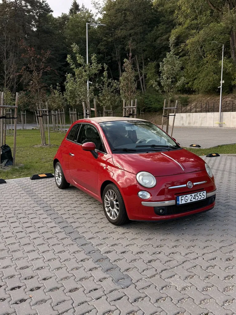 Zdjęcie: 2010 Fiat 500