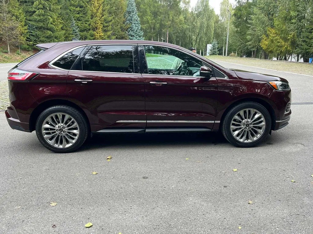 Zdjęcie: 2021 Ford Edge
