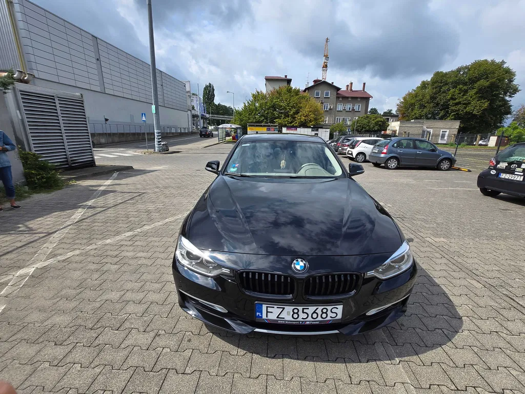 Zdjęcie: 2012 BMW Seria 3