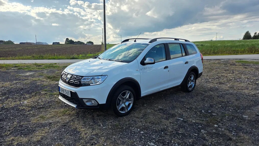 Zdjęcie: 2018 Dacia Logan