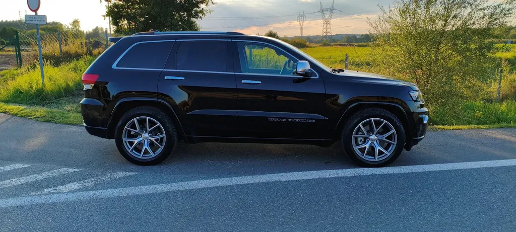 Zdjęcie: 2021 Jeep Grand Cherokee
