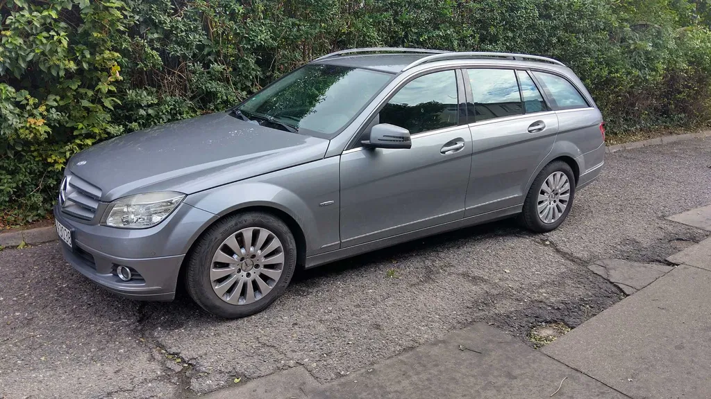 Zdjęcie: 2010 Mercedes-Benz C Klasa