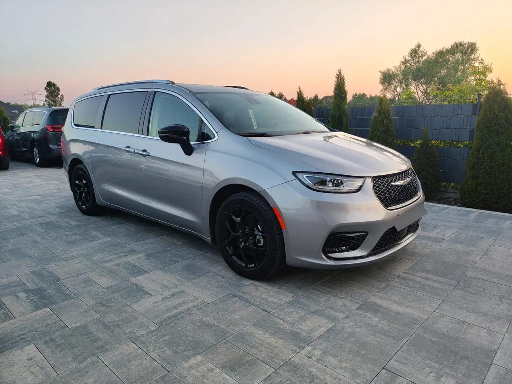 Zdjęcie: 2024 Chrysler Pacifica