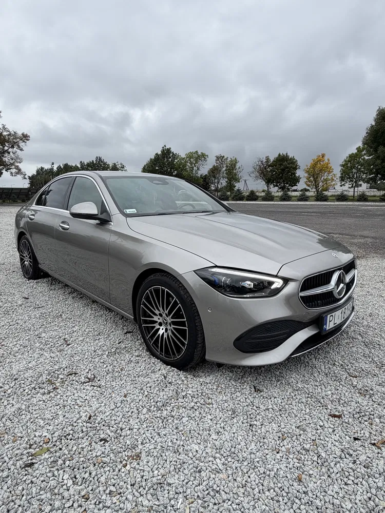 Zdjęcie: 2022 Mercedes-Benz C Klasa
