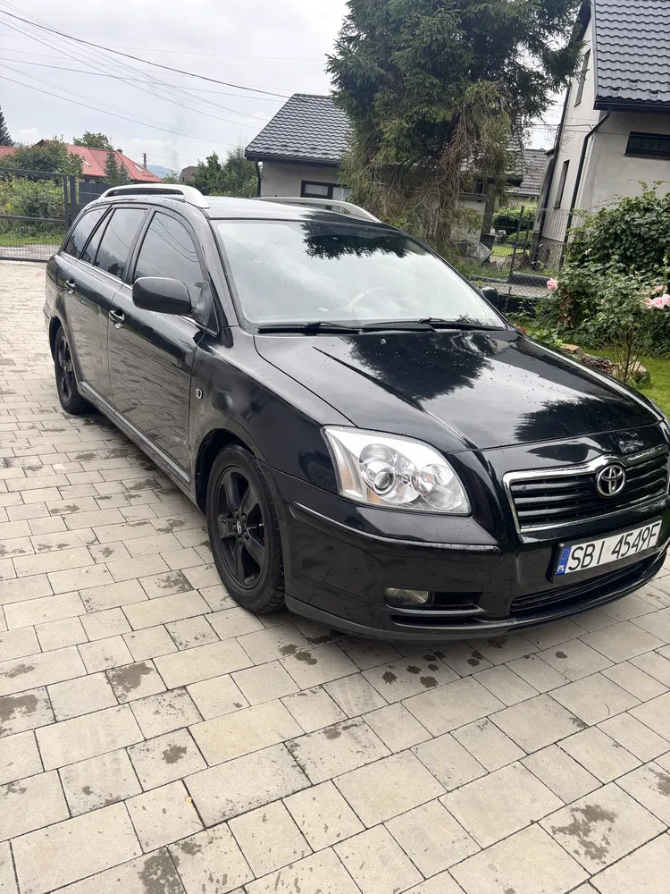 Zdjęcie: 2005 Toyota Avensis