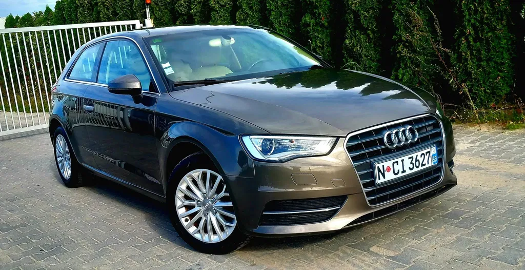 Zdjęcie: 2012 Audi A3 Sportback