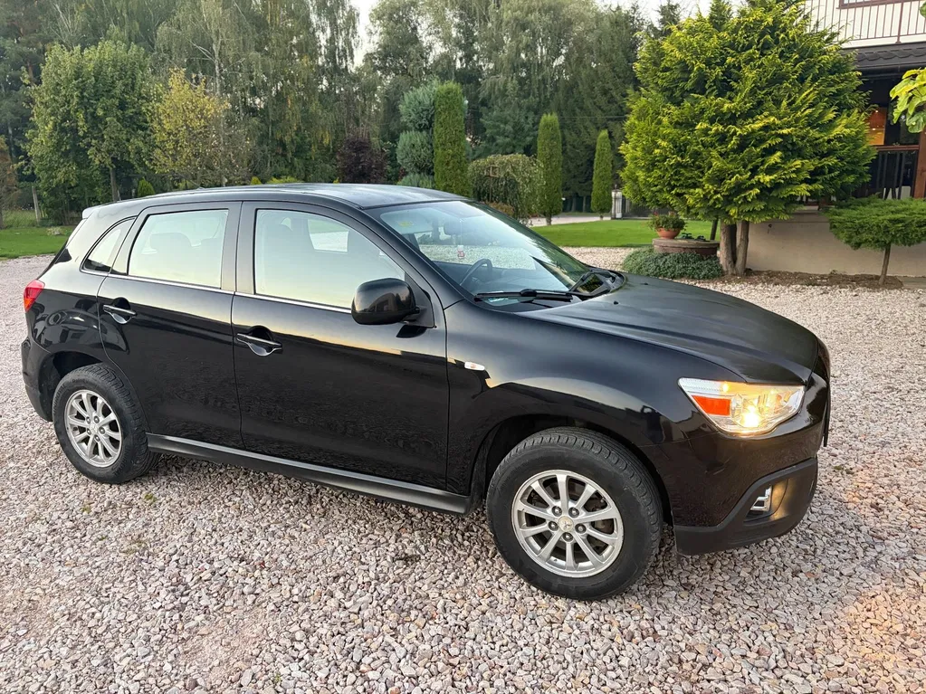 Zdjęcie: 2011 Mitsubishi ASX