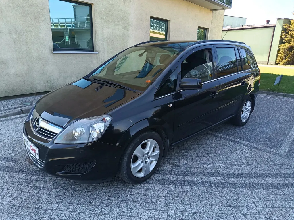 Zdjęcie: 2012 Opel Zafira