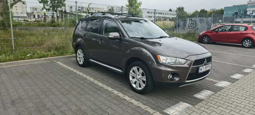 Zdjęcie: 2010 Mitsubishi Outlander
