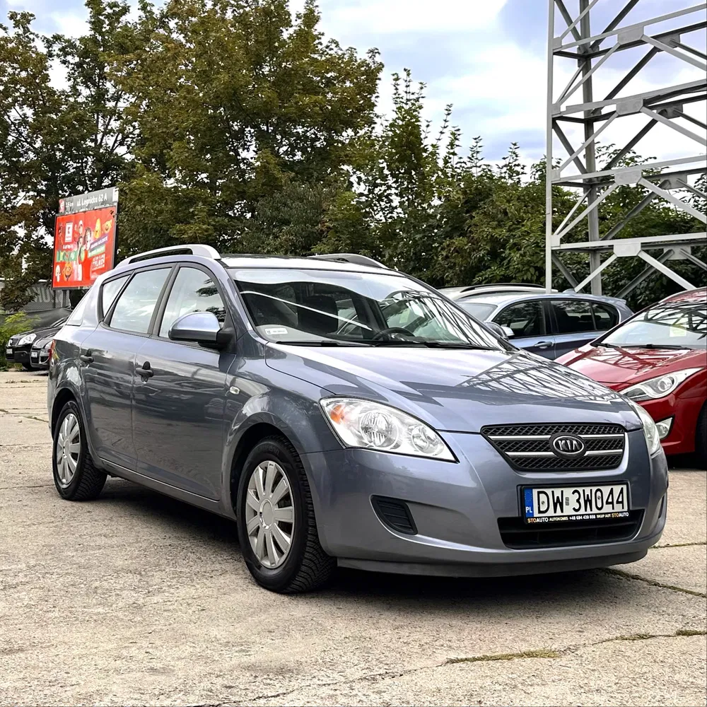 Zdjęcie: 2008 Kia Cee'd