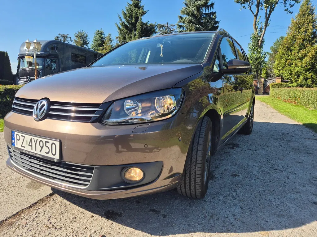 Zdjęcie: 2015 Volkswagen Touran