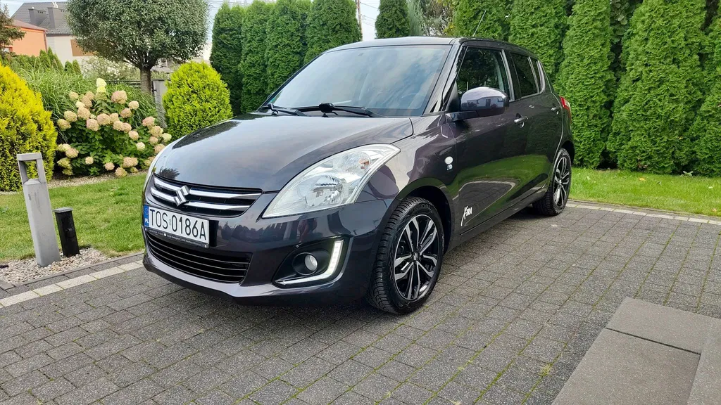 Zdjęcie: 2015 Suzuki Swift
