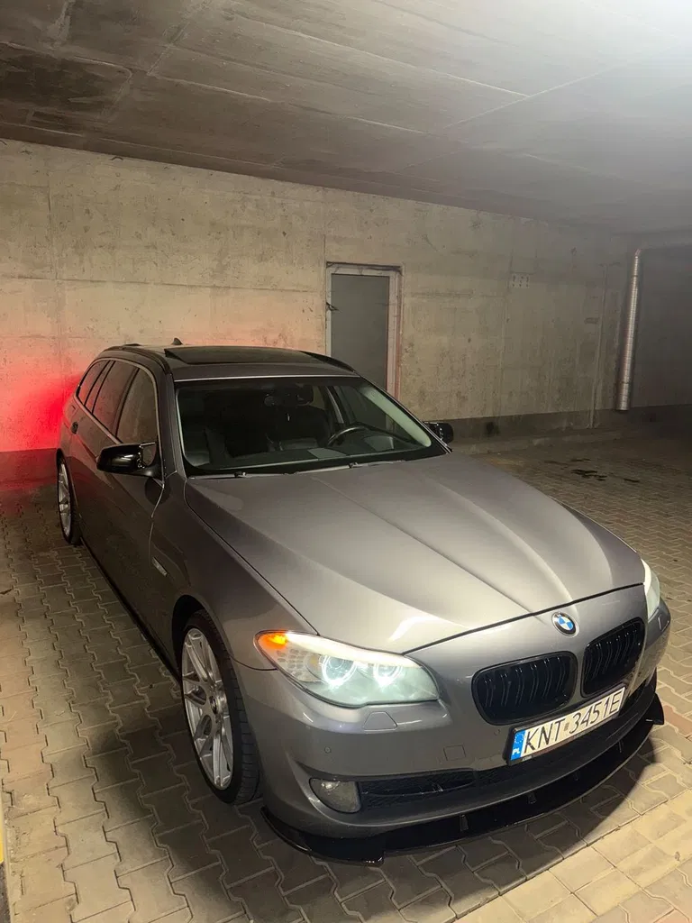 Zdjęcie: 2010 BMW Seria 5