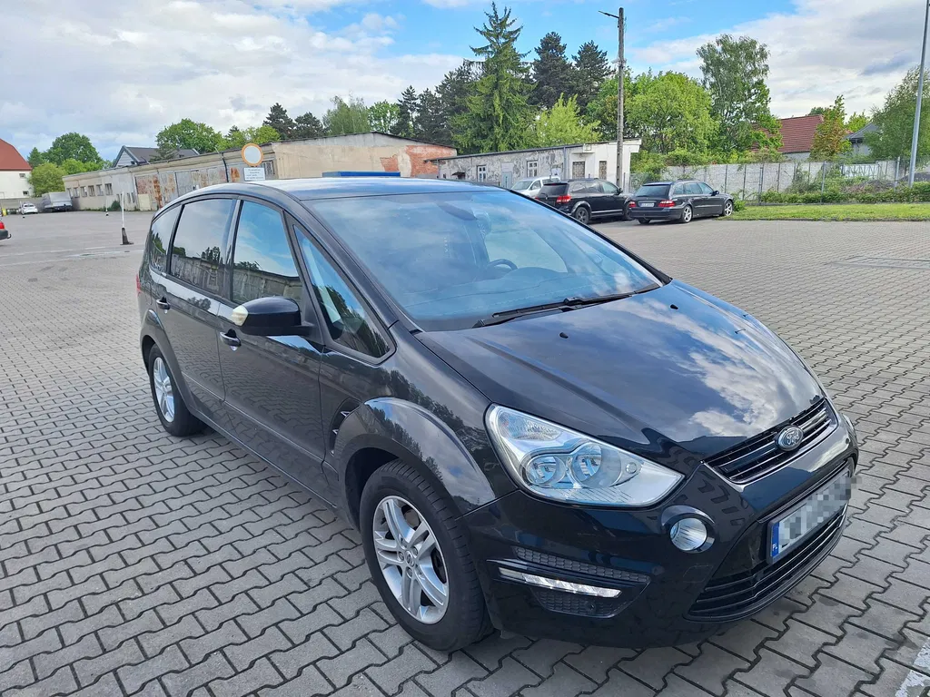 Zdjęcie: 2010 Ford S-Max